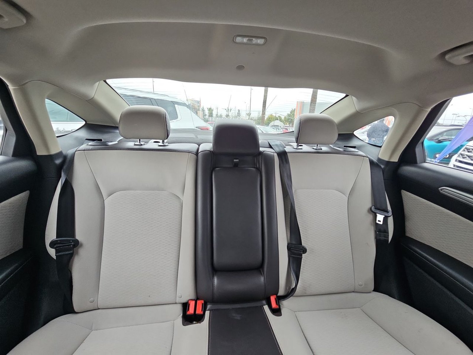 Ford FUSION 2020 - Imagen 14 de 15