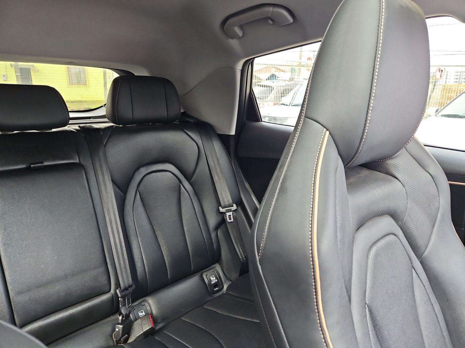 OMODA C5 2024 - Imagen 13 de 15