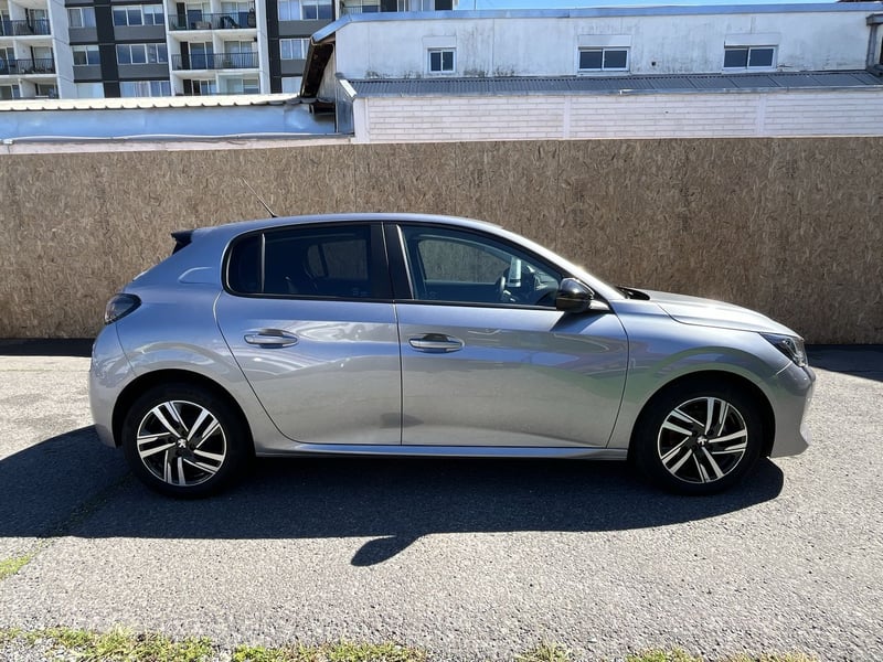 Peugeot 208 2024 - Imagen 9 de 15