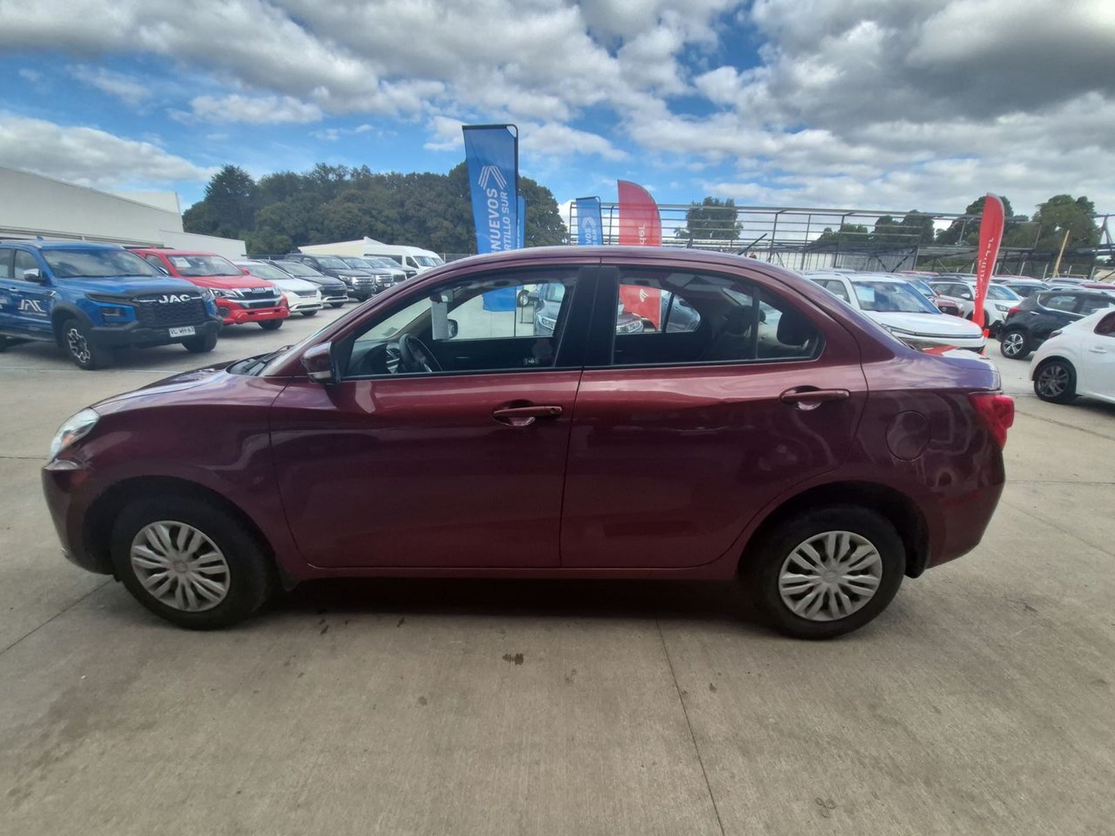 Suzuki DZIRE 2021 - Foto 5 de 15
