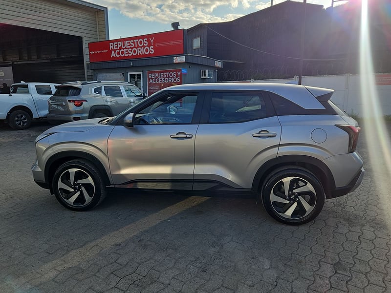 Mitsubishi OUTLANDER 2025 - Imagen 8 de 14