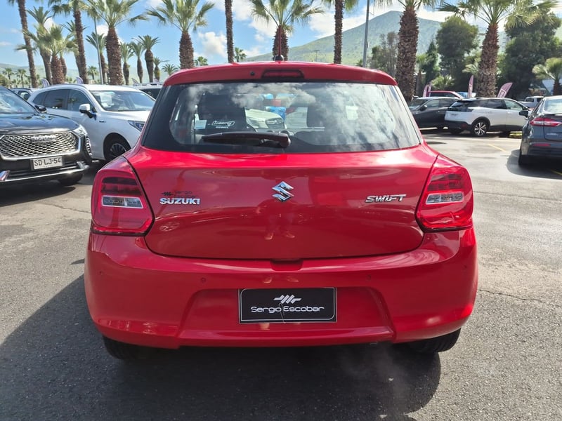Suzuki SWIFT 2024 - Imagen 7 de 15