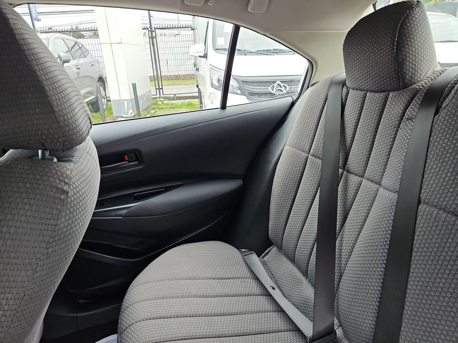 Toyota COROLLA 2023 - Imagen 11 de 15