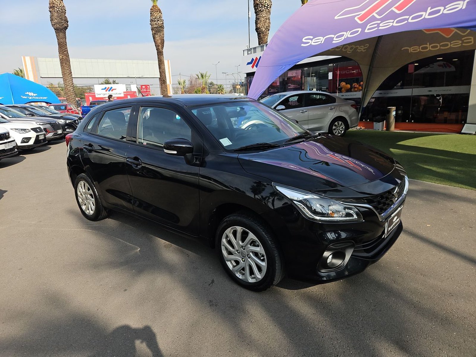 Suzuki BALENO 2023 - Foto 2 de 15