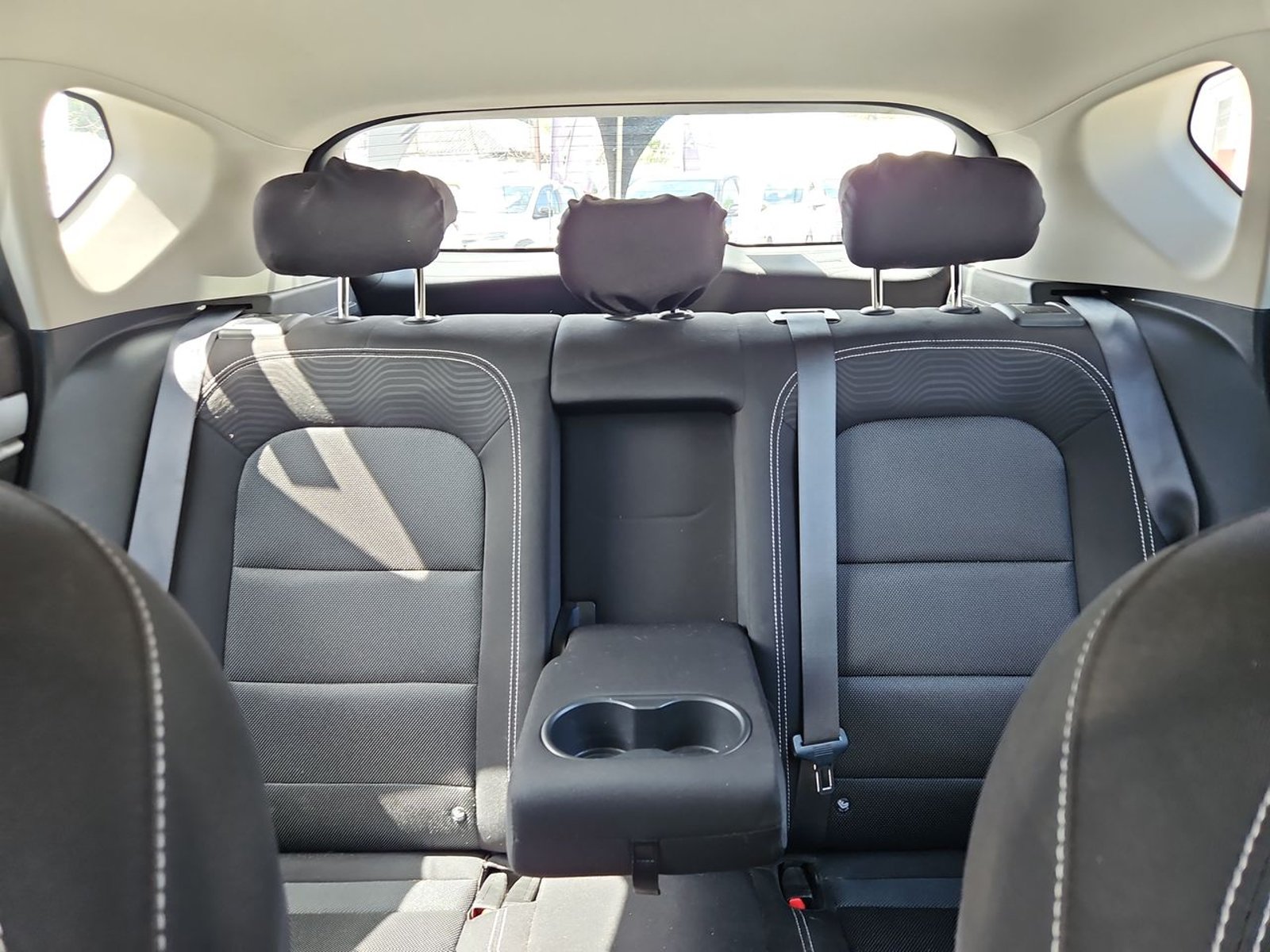 GEELY COOLRAY 2023 - Imagen 12 de 15