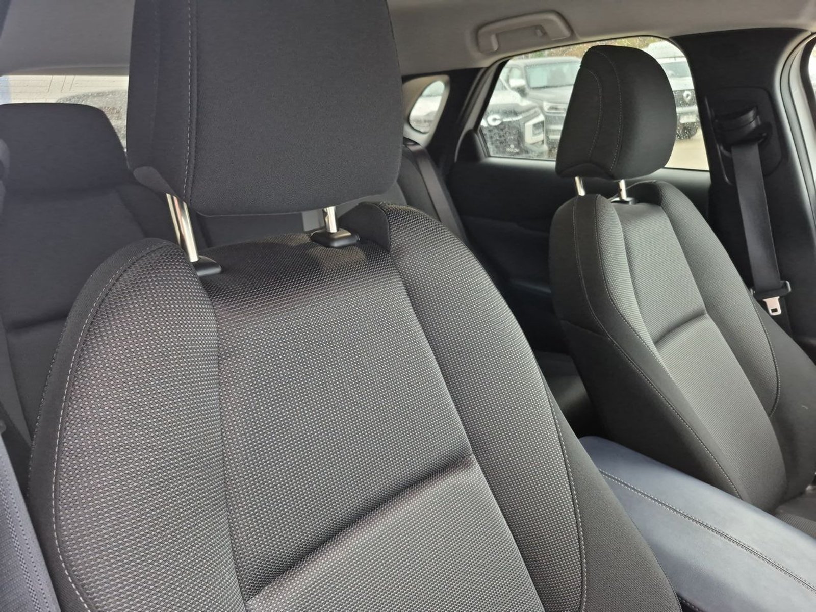 MAZDA CX-30 2025 - Imagen 11 de 15