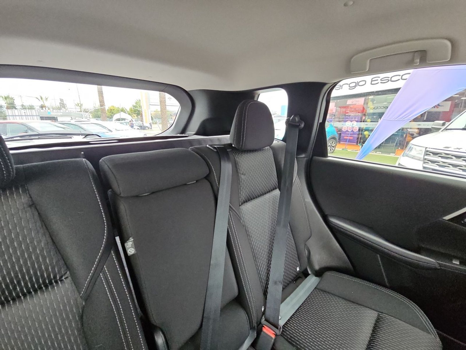 Mitsubishi OUTLANDER 2024 - Imagen 15 de 15