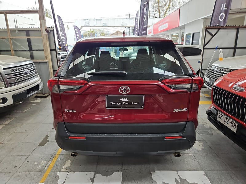 Toyota RAV4 2020 - Imagen 7 de 15