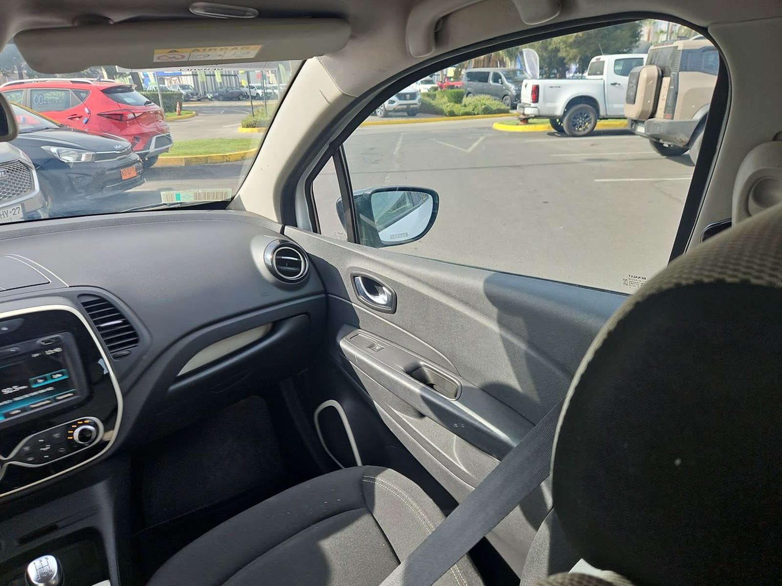RENAULT CAPTUR 2020 - Imagen 11 de 15