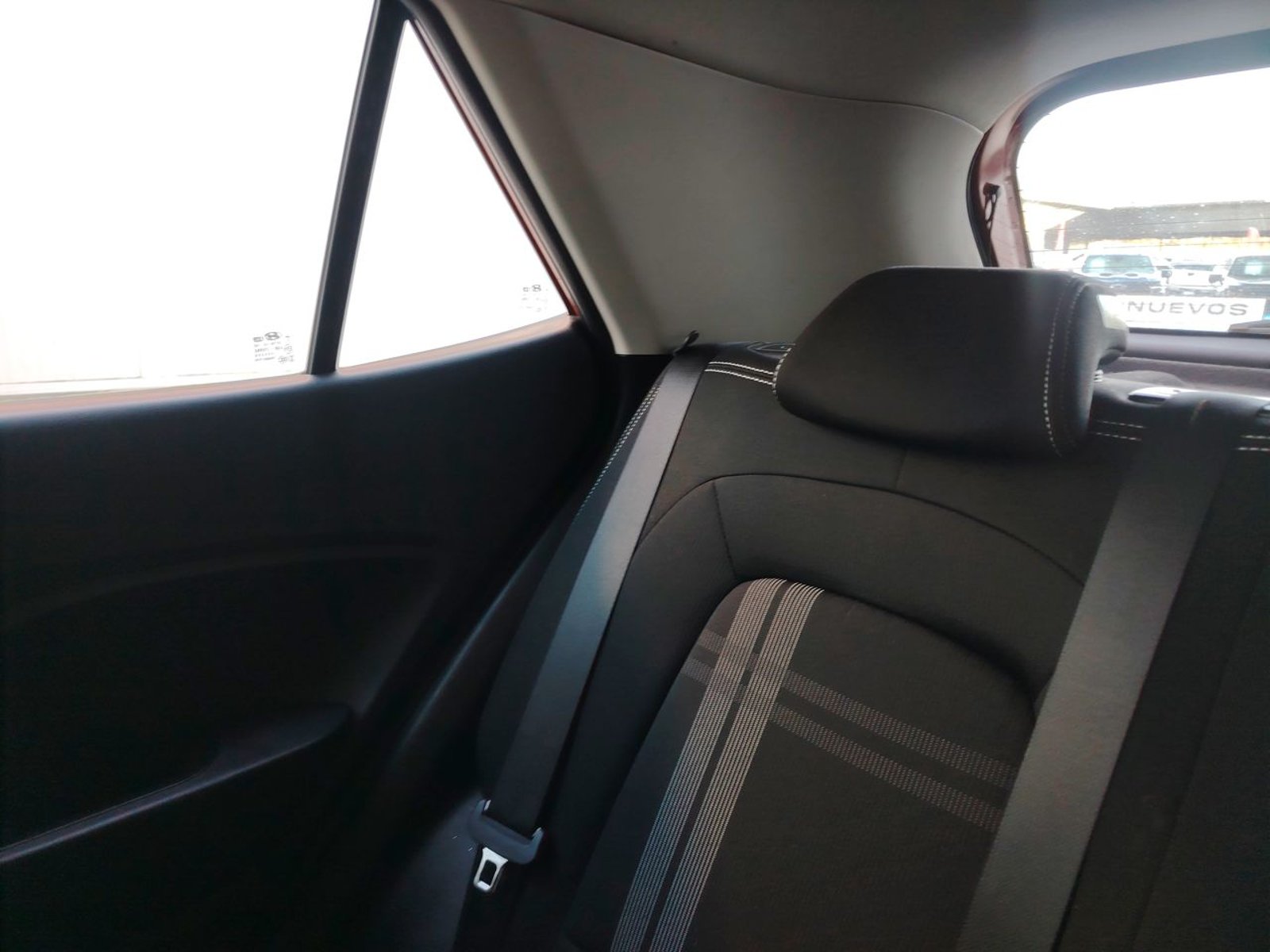 Hyundai VENUE 2022 - Imagen 13 de 15
