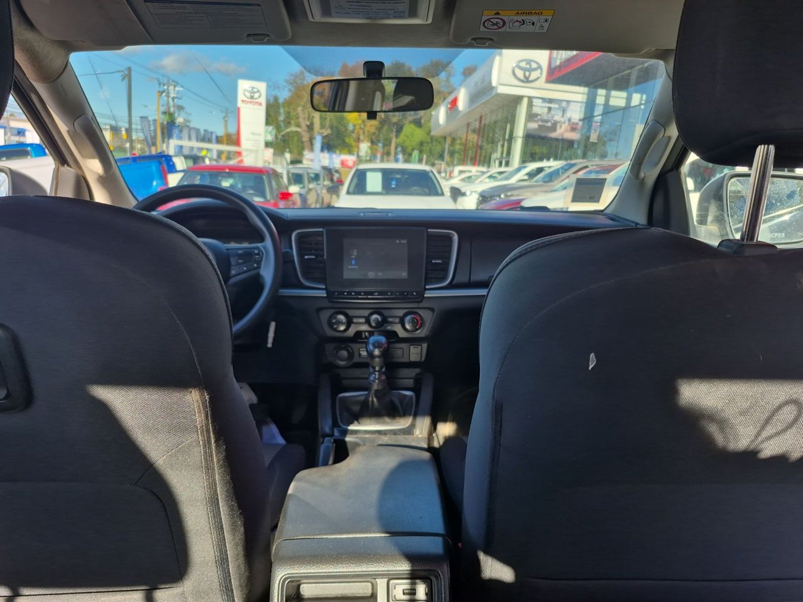 MAZDA BT-50 2024 - Imagen 13 de 15