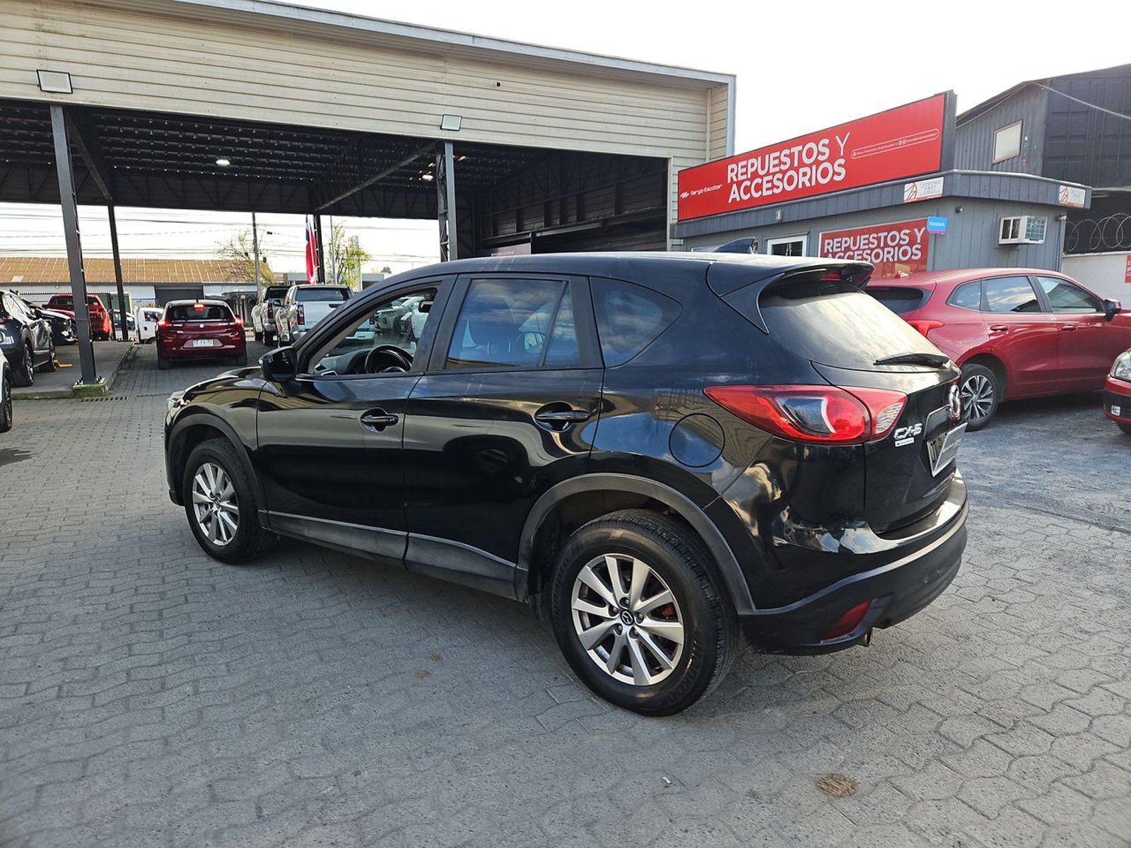 Mazda CX-5 2017 - Imagen 8 de 15