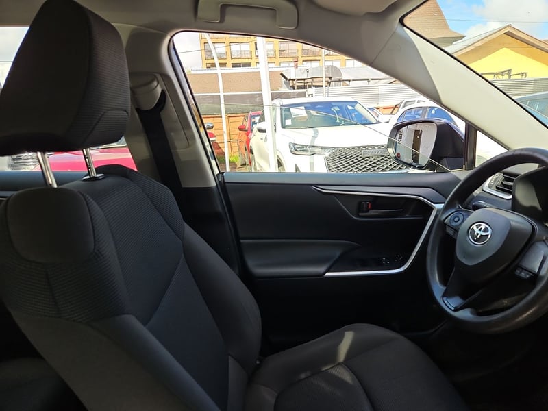 Toyota RAV4 2020 - Imagen 14 de 15