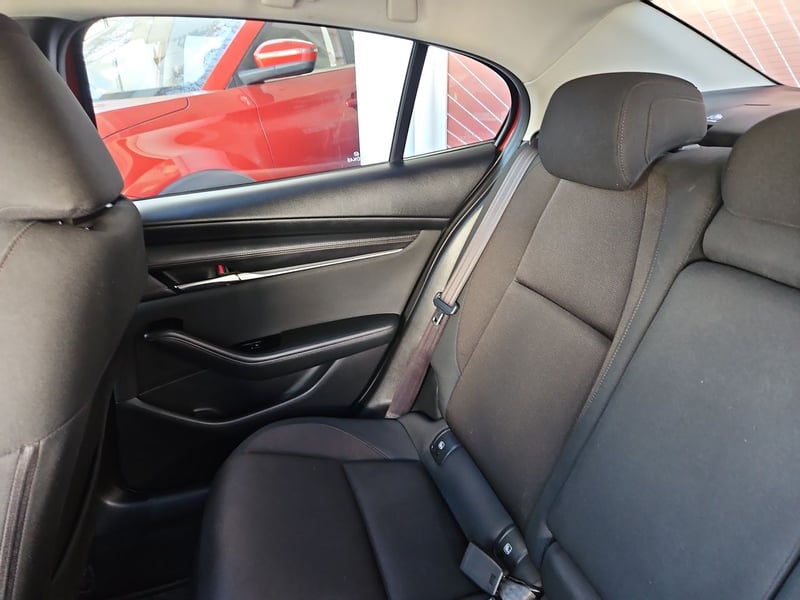 Mazda 3 2023 - Imagen 11 de 15