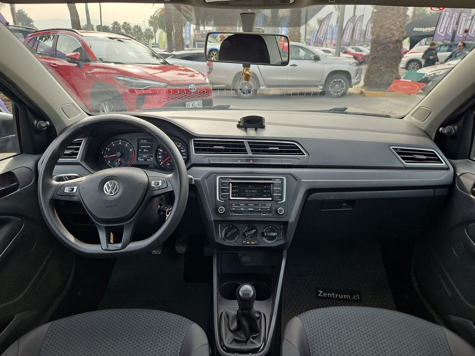 VOLKSWAGEN VOYAGE 2022 - Imagen 10 de 15