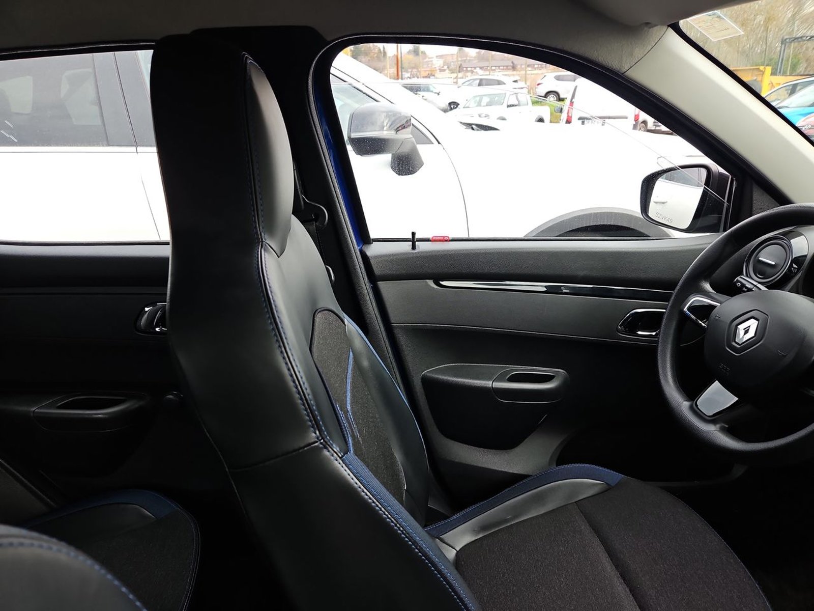 Renault KWID 2024 - Imagen 14 de 15
