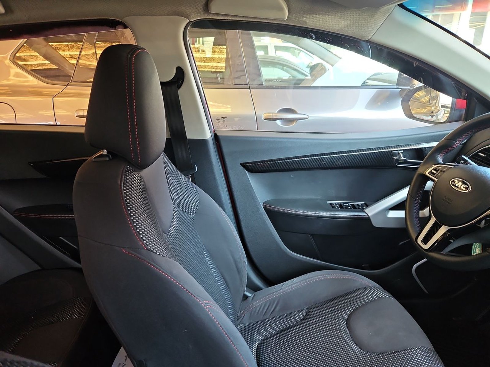 JAC JS2 2023 - Imagen 13 de 15