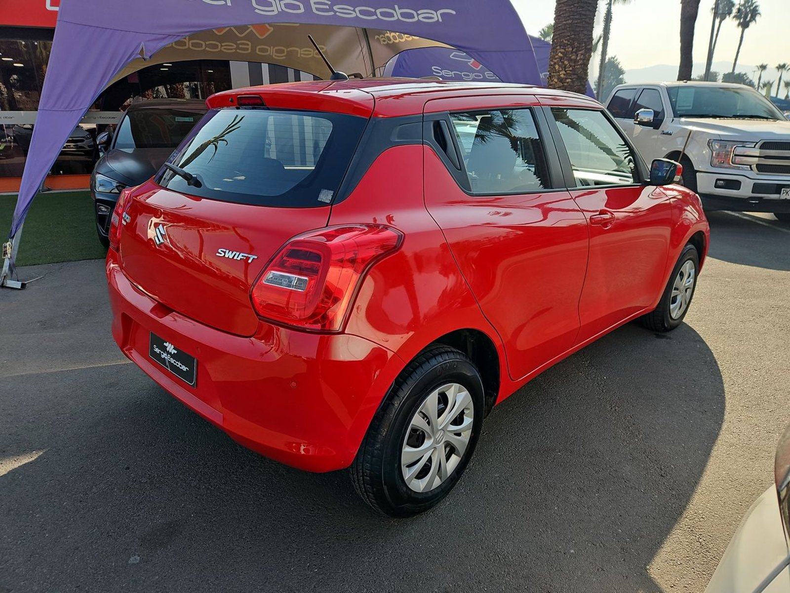Suzuki SWIFT 2023 - Imagen 8 de 15