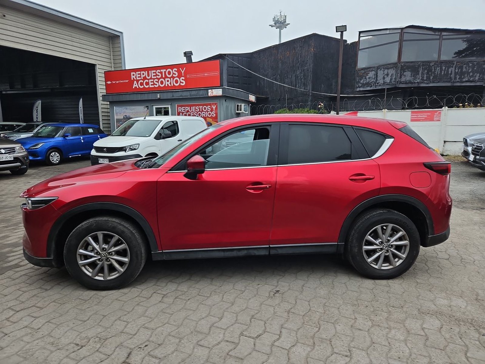 MAZDA CX-5 2024 - Imagen 9 de 15
