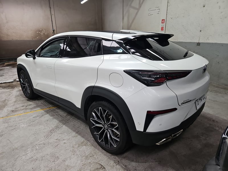 Changan UNI-T 2024 - Imagen 6 de 15