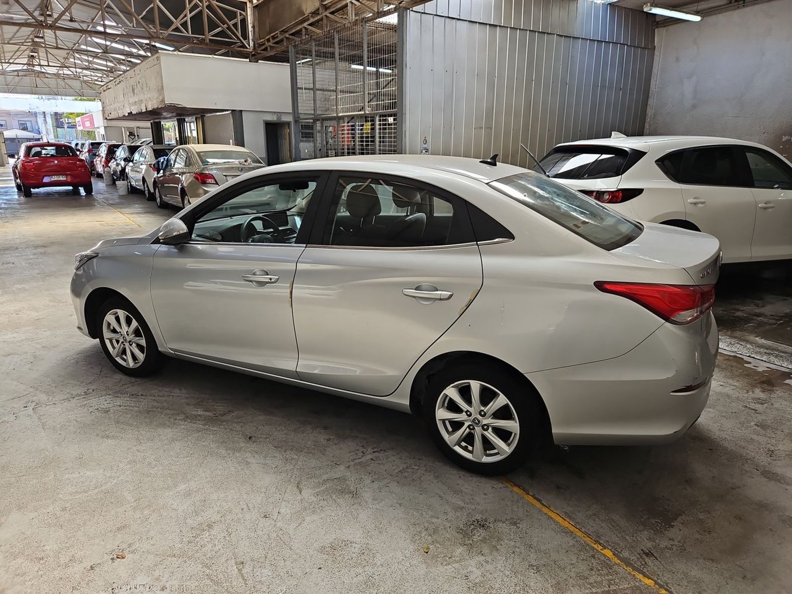 CHANGAN ALSVIN 2021 - Imagen 8 de 15