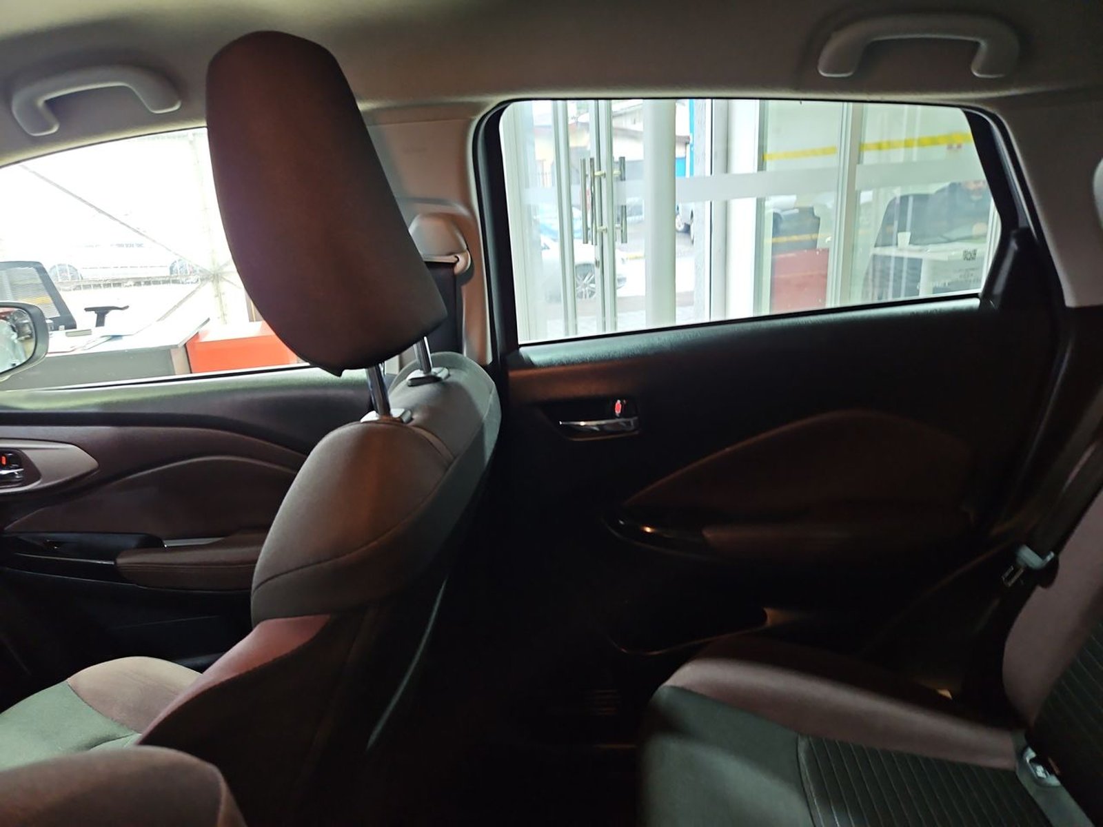Suzuki FRONX 2025 - Imagen 10 de 15