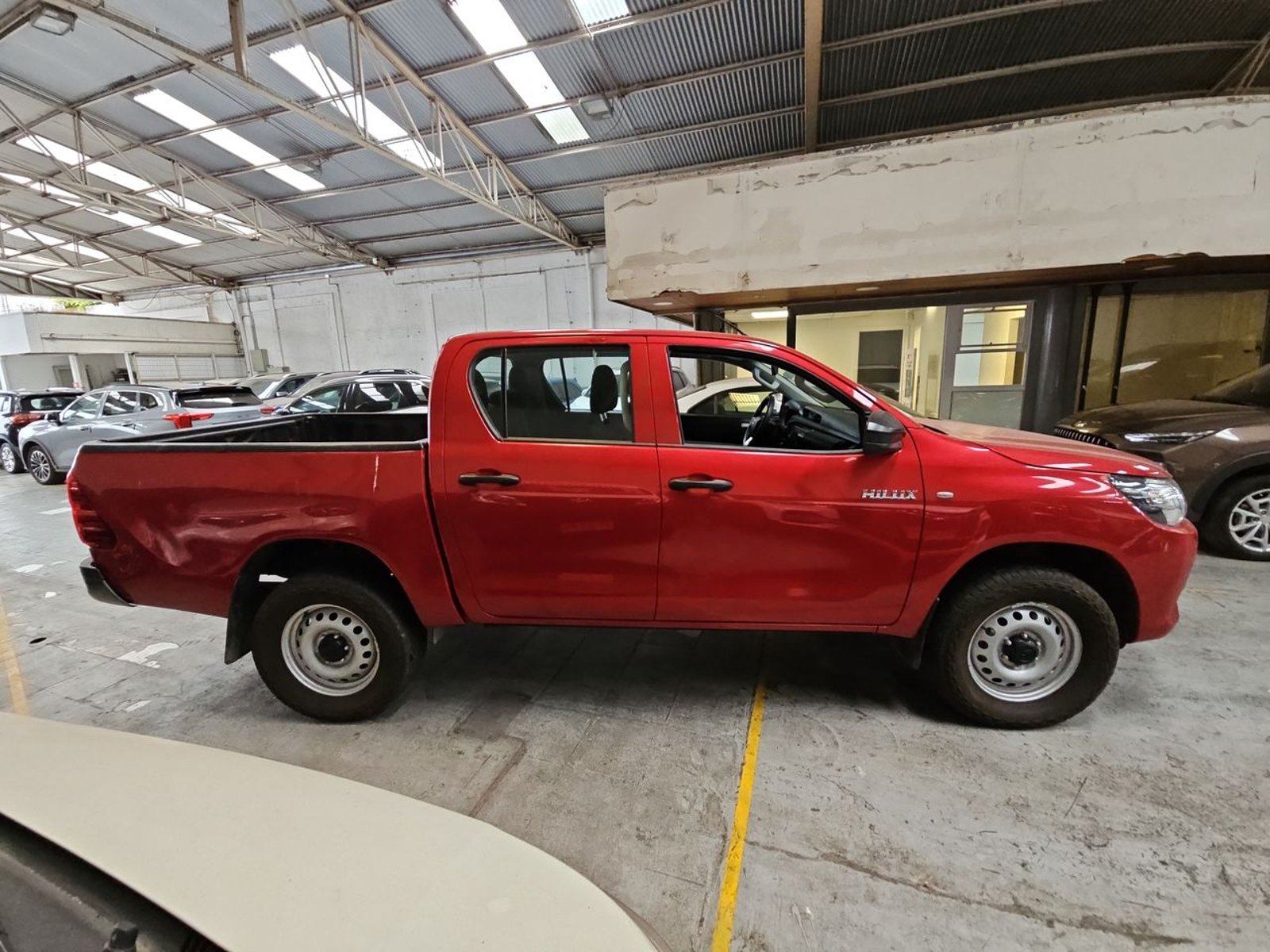 Toyota HILUX 2025 - Foto 5 de 15