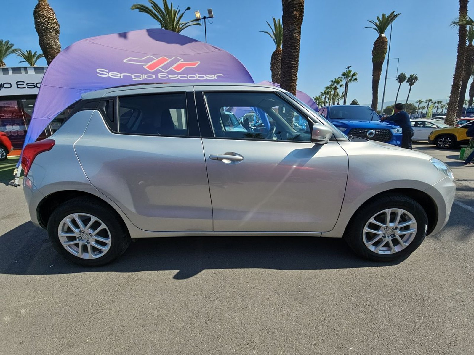 Suzuki SWIFT 2023 - Imagen 9 de 15