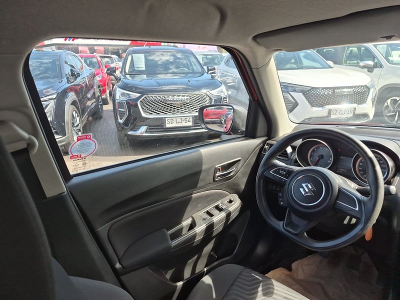 Suzuki SWIFT 2024 - Imagen 15 de 15