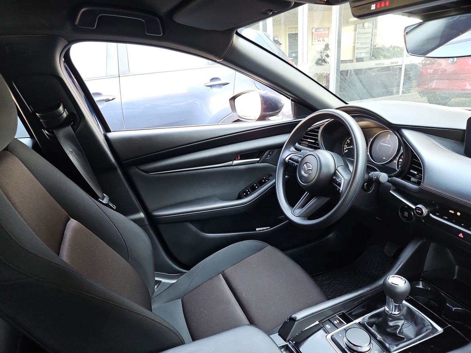 Mazda 3 2024 - Imagen 15 de 15