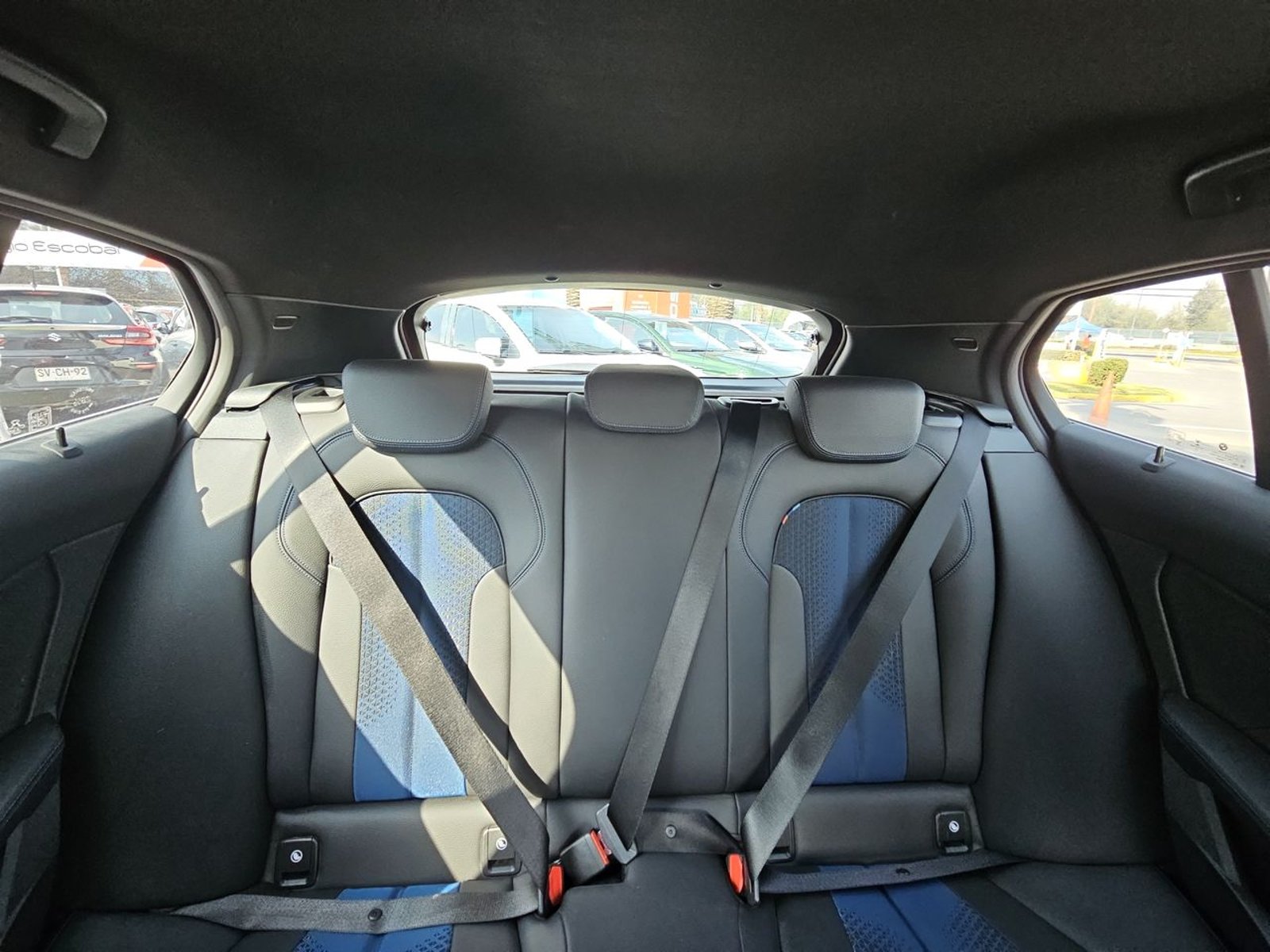 BMW 118I 2023 - Imagen 13 de 14