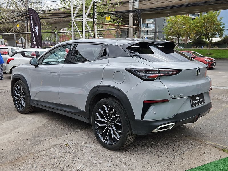 Changan UNI-T 2024 - Imagen 6 de 15