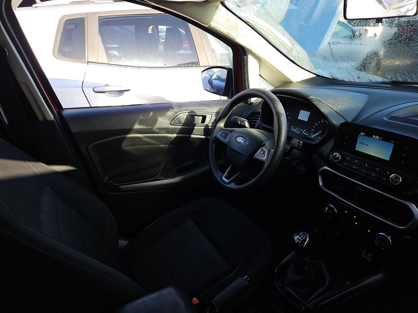 Ford ECOSPORT 2018 - Imagen 15 de 15