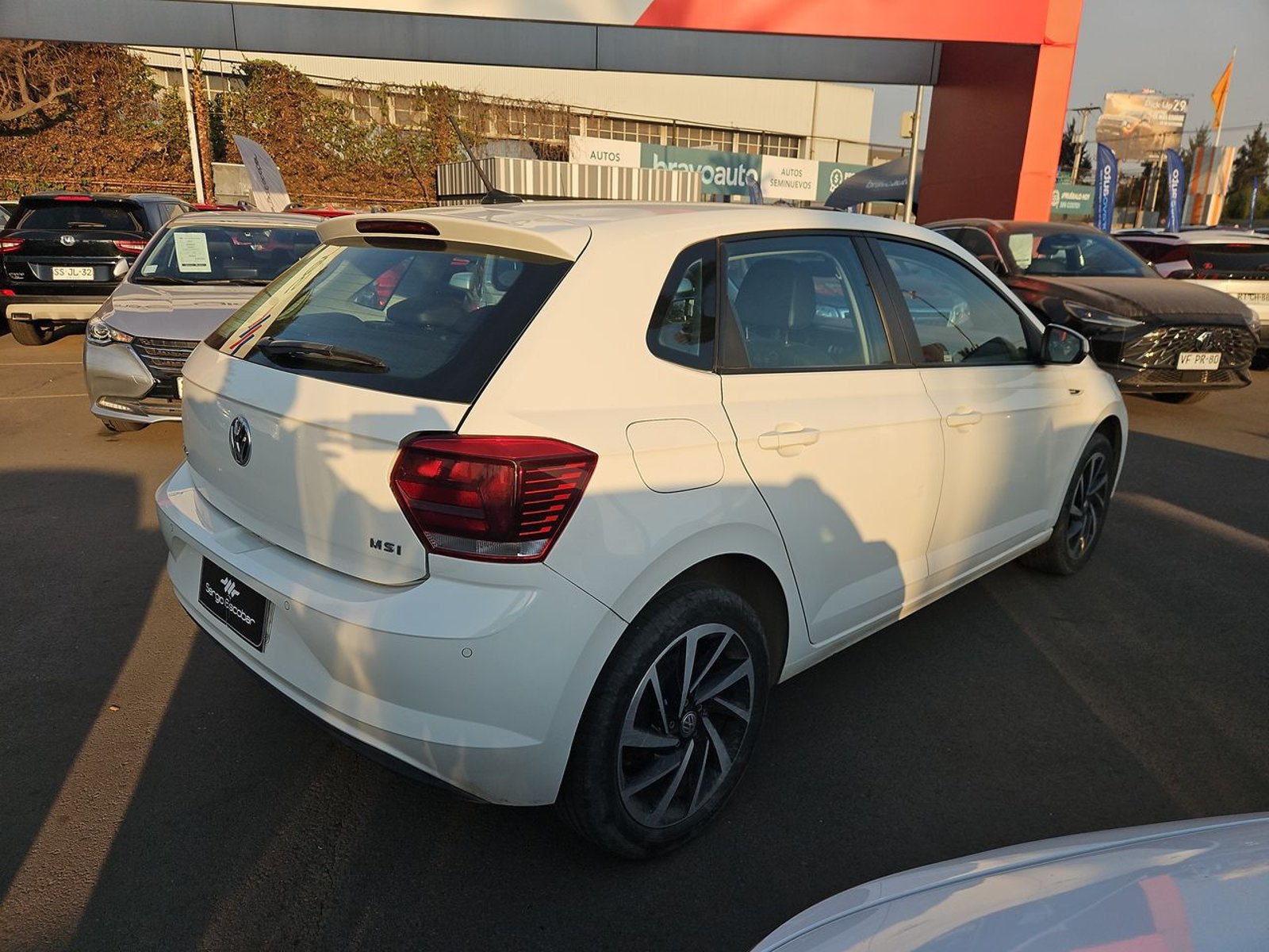 VOLKSWAGEN POLO 2023 - Imagen 8 de 15