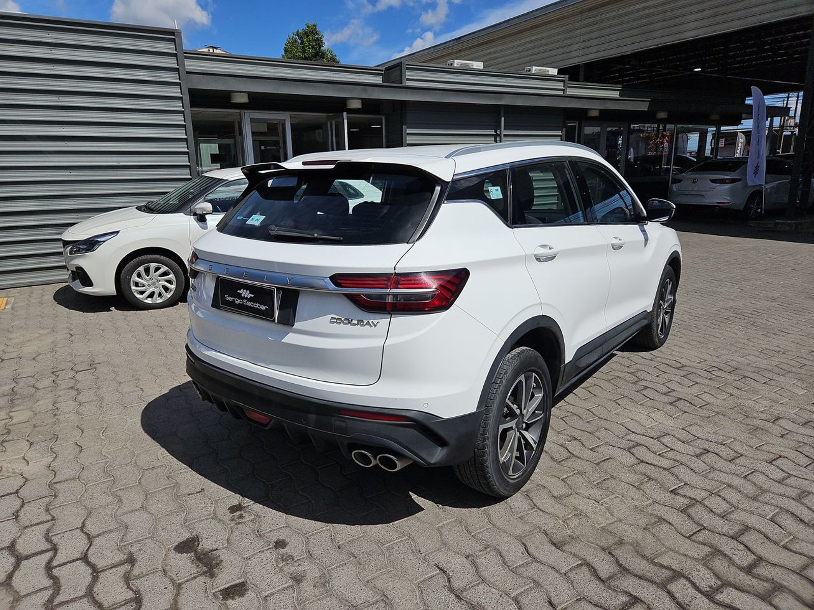 GEELY COOLRAY 2023 - Imagen 6 de 15