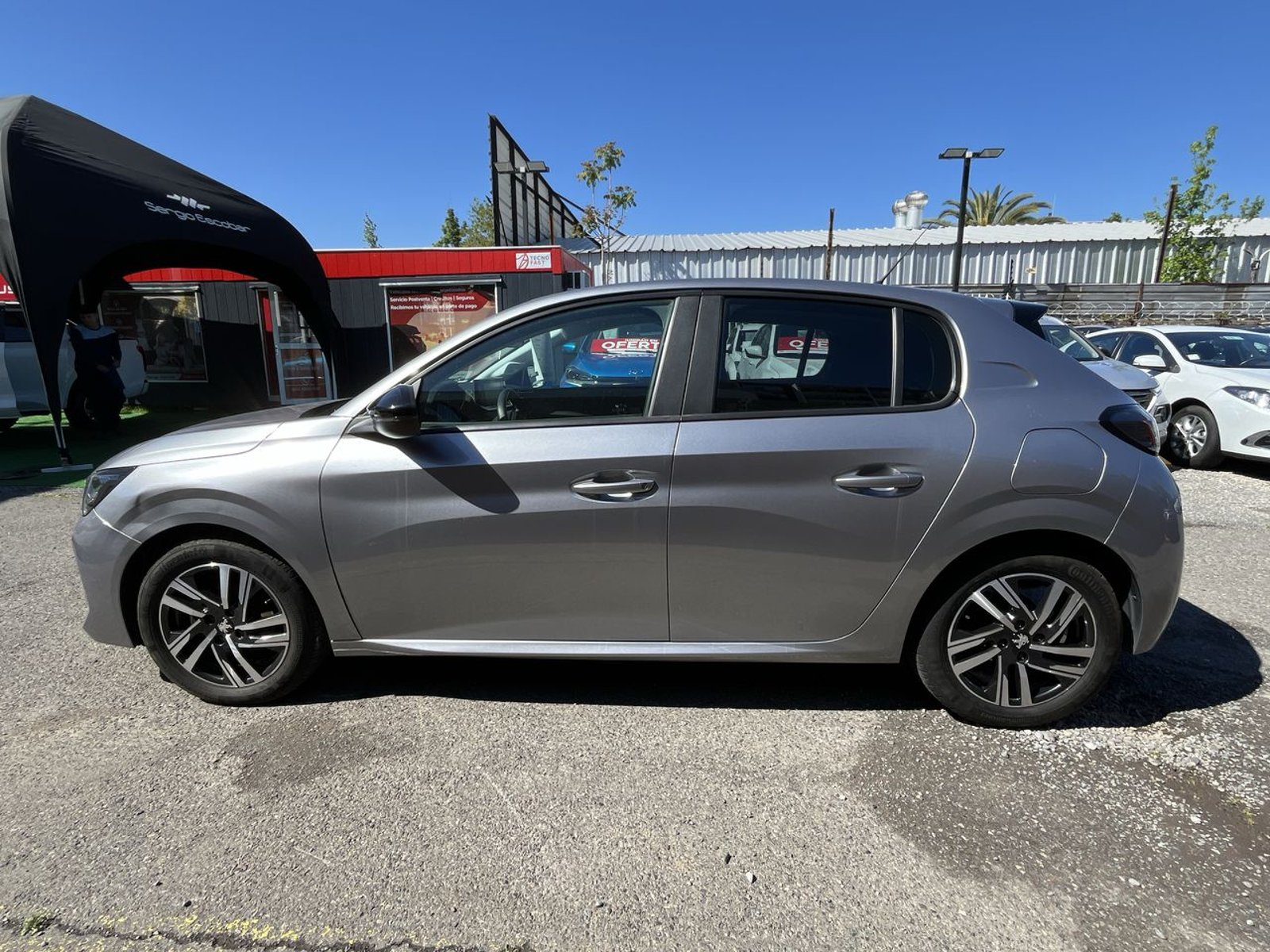 Peugeot 208 2024 - Foto 5 de 15