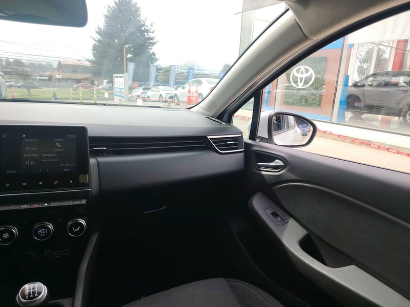Renault CLIO 2023 - Imagen 11 de 15