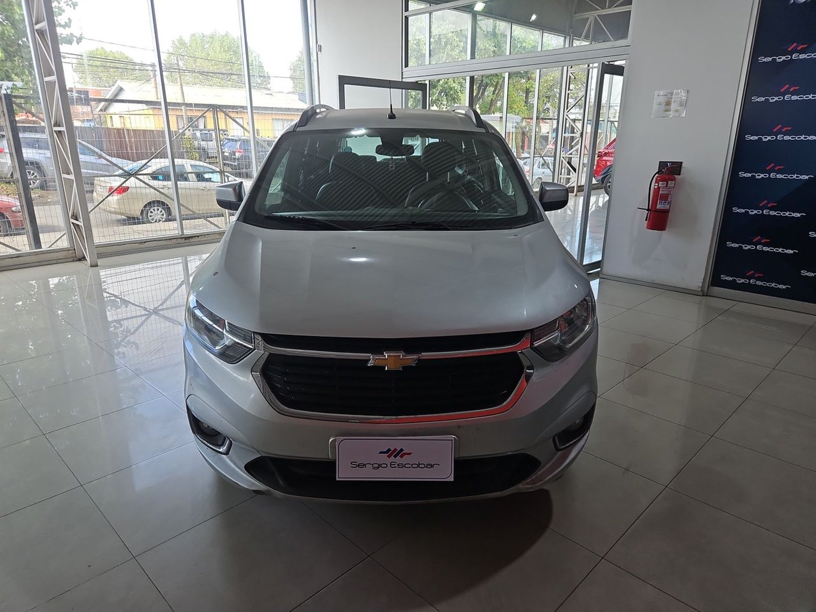 CHEVROLET SPIN 2021 - Imagen 3 de 15