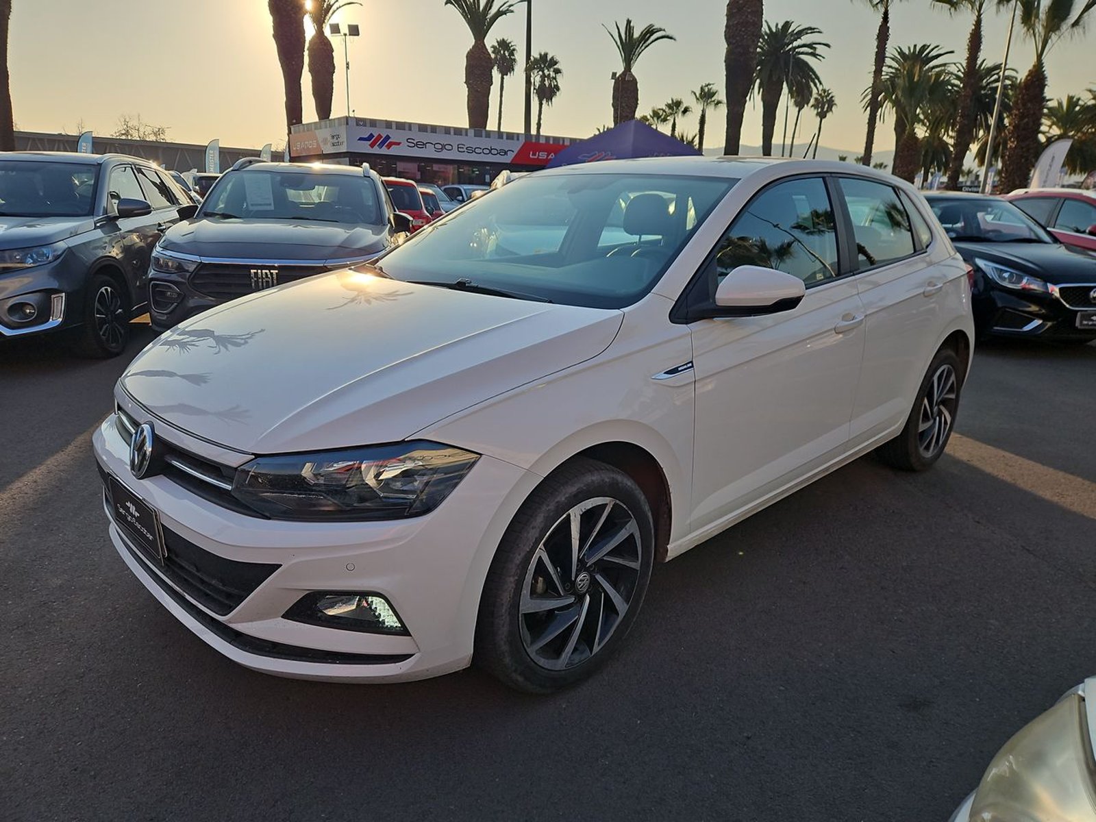 VOLKSWAGEN POLO 2023 - Foto 4 de 15