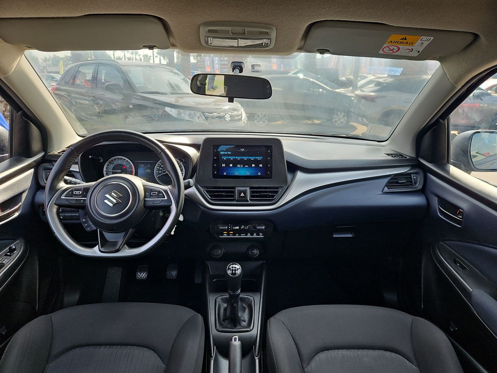 Suzuki BALENO 2023 - Imagen 10 de 15