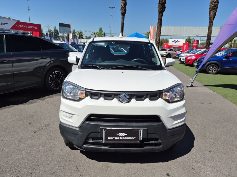Suzuki S-PRESSO 2025 - Imagen 3 de 15