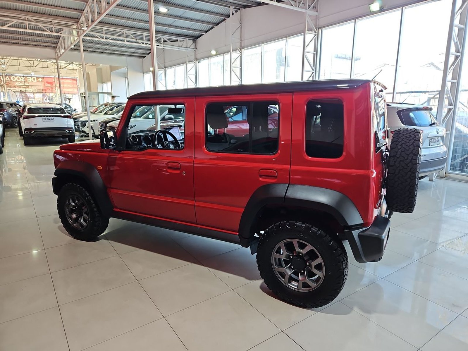 SUZUKI JIMNY 2024 - Imagen 8 de 15