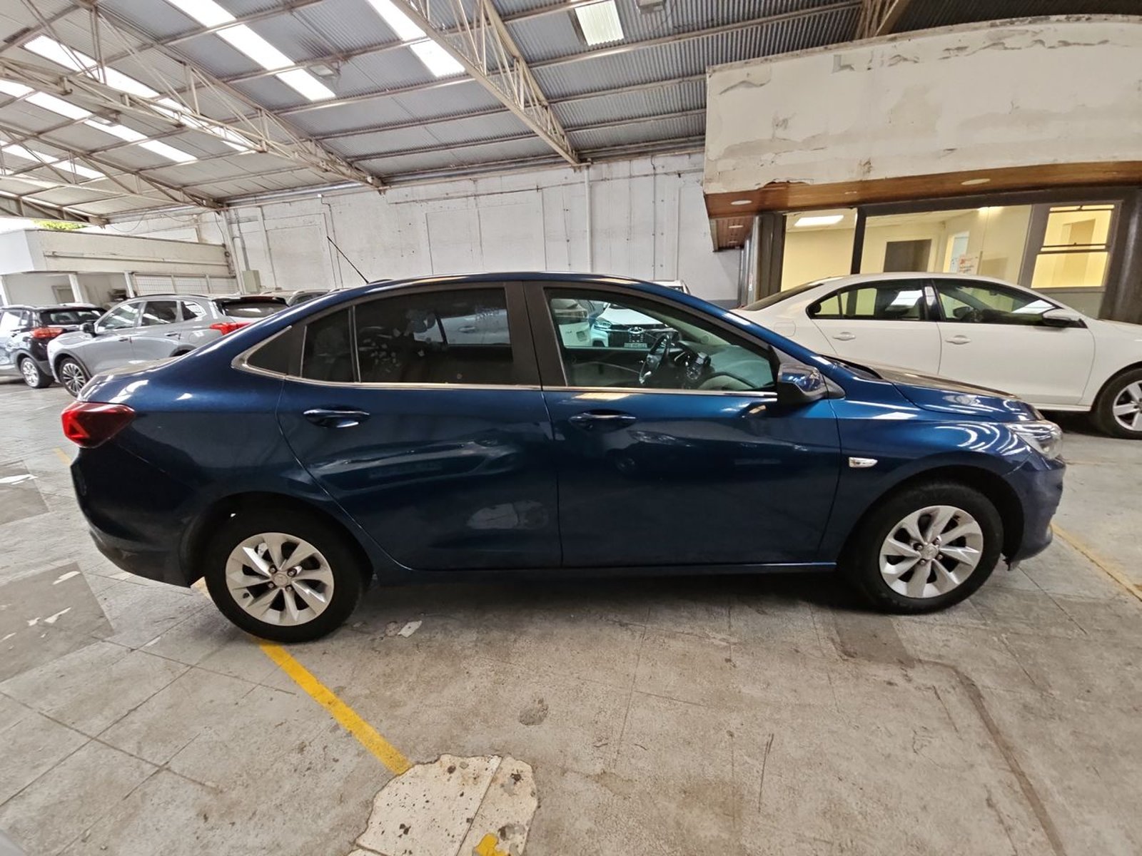 CHEVROLET ONIX 2021 - Imagen 5 de 15