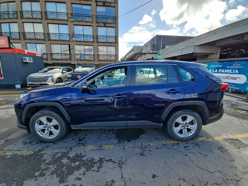 Toyota RAV4 2020 - Imagen 9 de 15