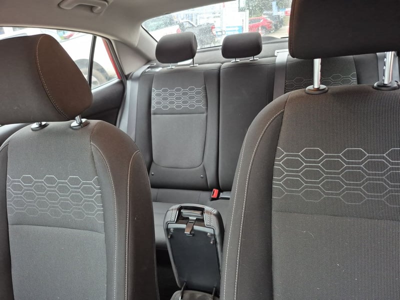 Kia RIO 4 2022 - Imagen 10 de 15