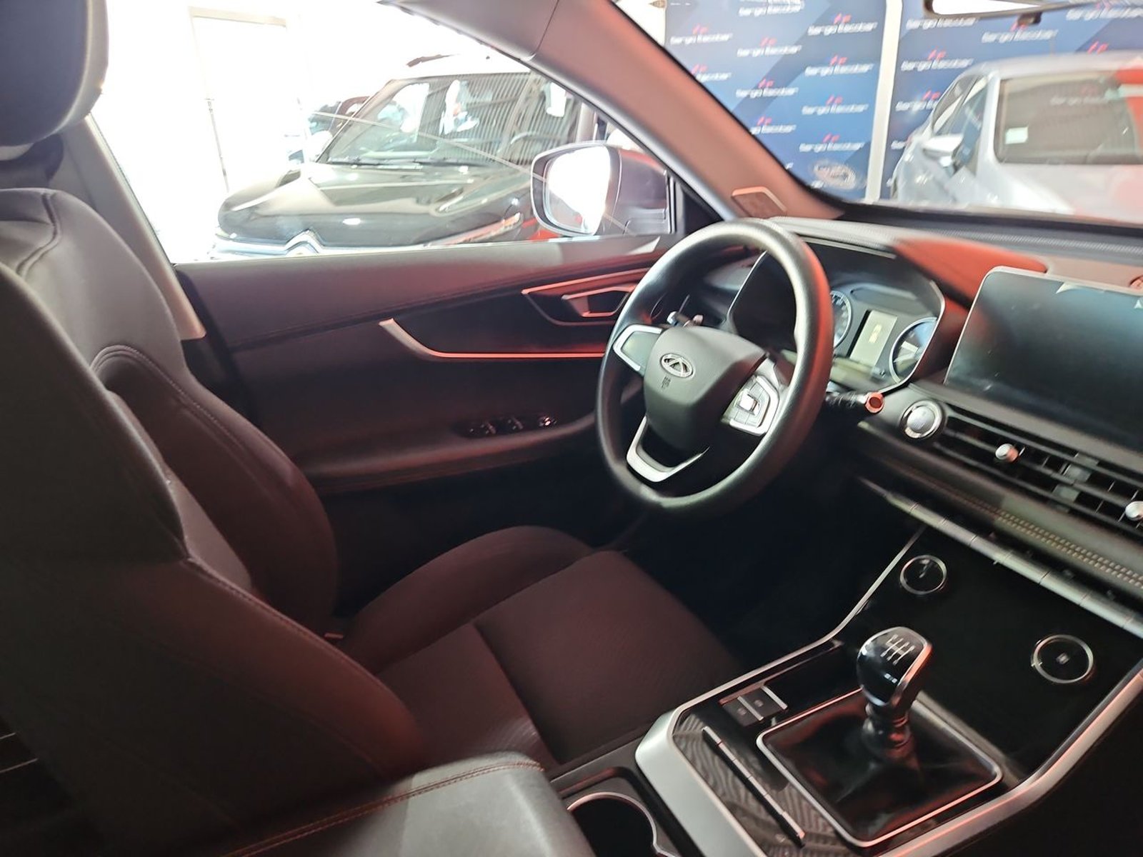 CHERY TIGGO 8 2023 - Imagen 15 de 15