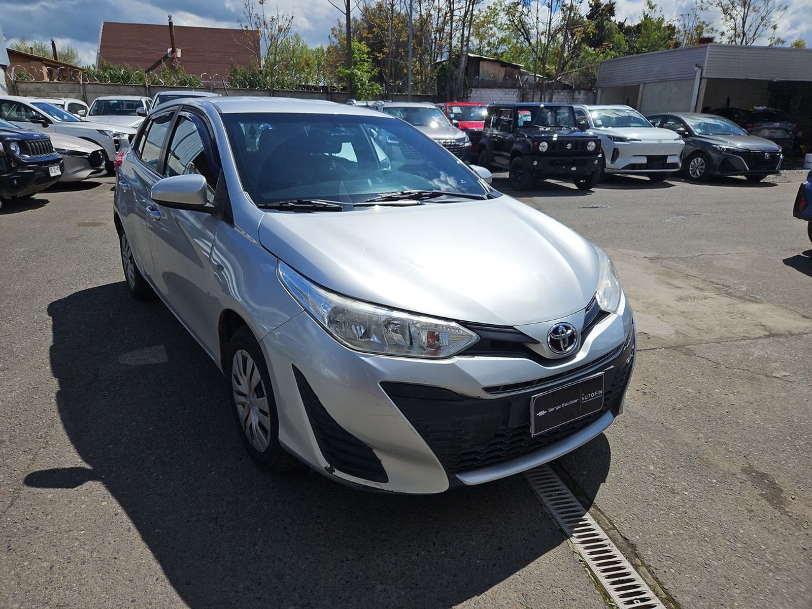 Toyota YARIS 2018 - Foto 2 de 15