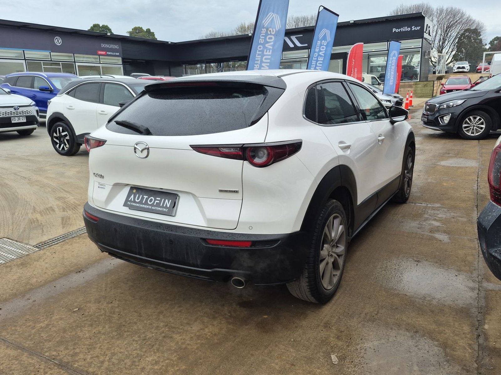 MAZDA CX-30 2025 - Imagen 8 de 15
