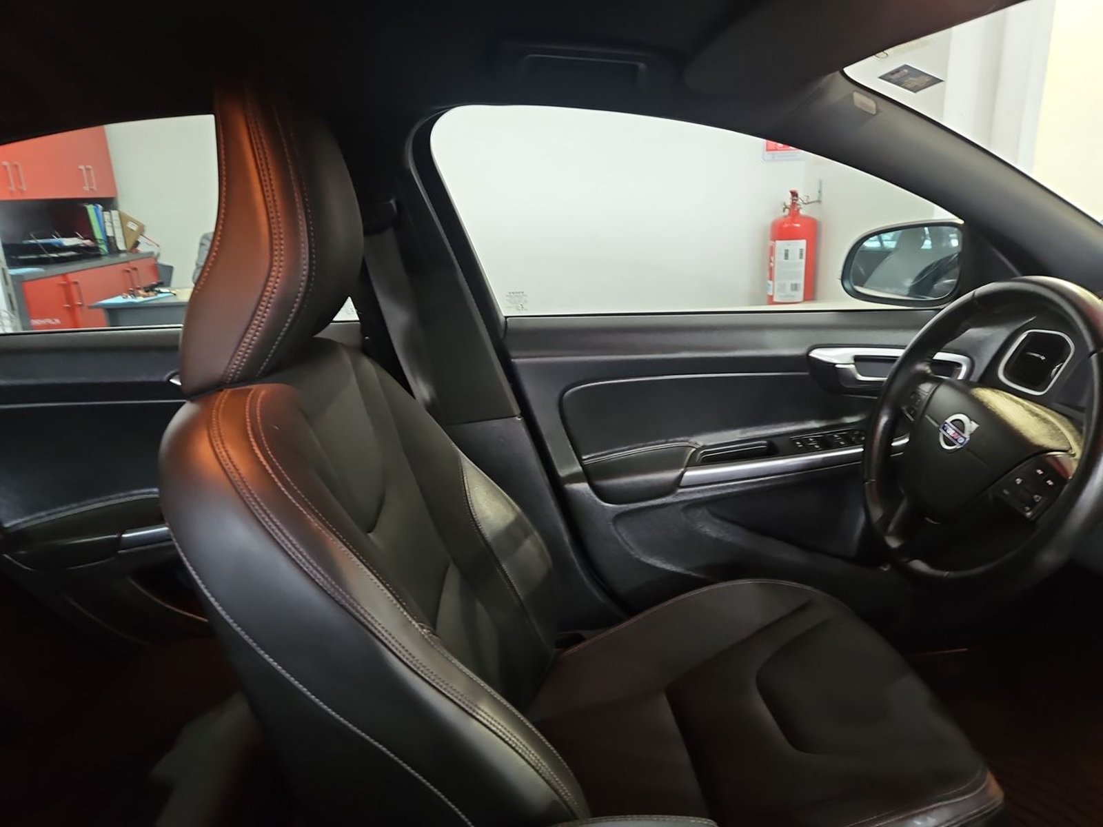 Volvo S60 2018 - Imagen 14 de 15