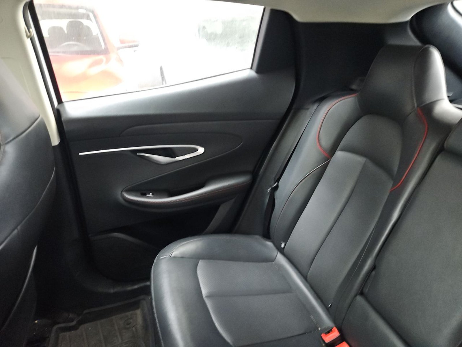 CHANGAN UNI-T 2023 - Imagen 11 de 15